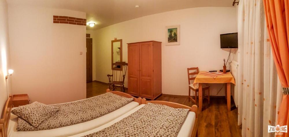 Bed and Breakfast Horizont Panzio Одорхею-Секуйеск Экстерьер фото