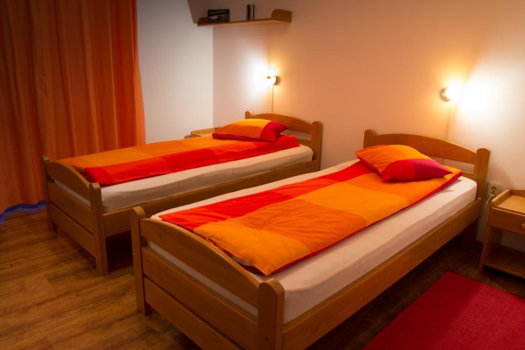 Bed and Breakfast Horizont Panzio Одорхею-Секуйеск Экстерьер фото